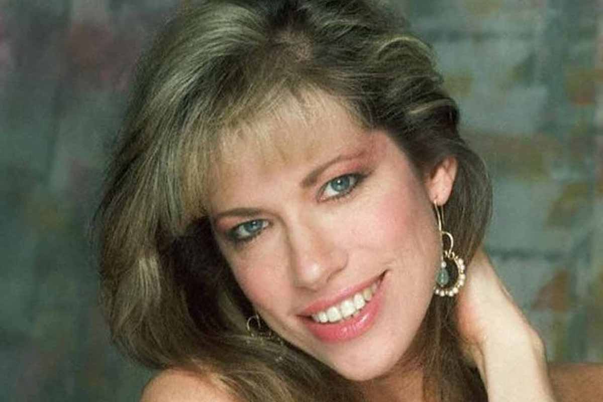Iconic '70s Singer-Songwriter, 82, Reveals the Moment She Realized Her Father Was Famous in Resurfaced Interview